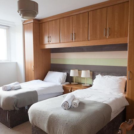 Weekly & Monthly Stays In Penthouse For Contractors Or Leisure Single Or Superking Beds Available Birkenhead Exteriér fotografie