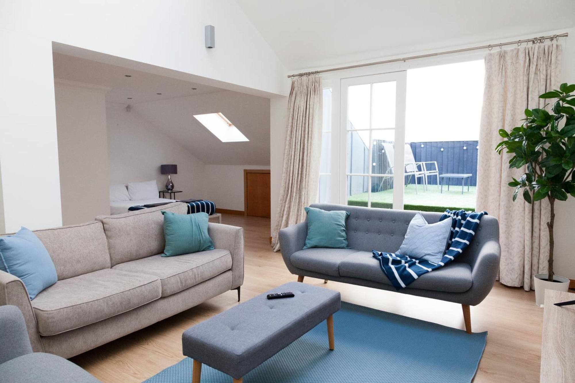 Weekly & Monthly Stays In Penthouse For Contractors Or Leisure Single Or Superking Beds Available Birkenhead Exteriér fotografie